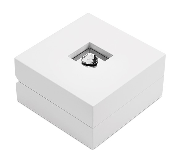 Verpackung für Hochzeitsmünze mit Herzkristall