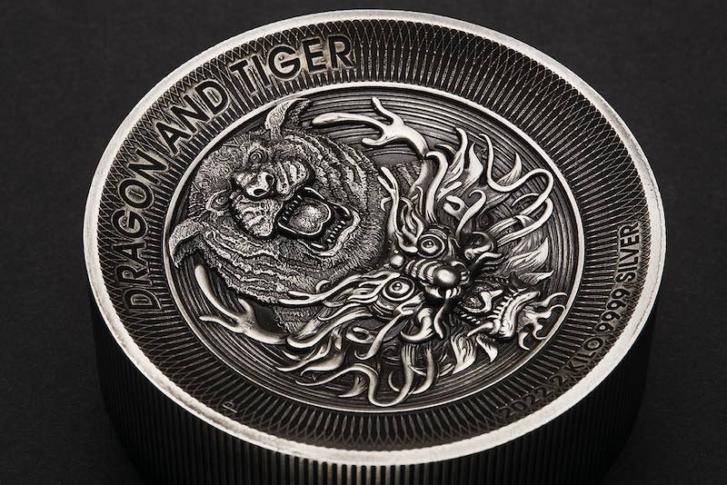 Moodshot Dragon and Tiger 2 KG Silber 2022